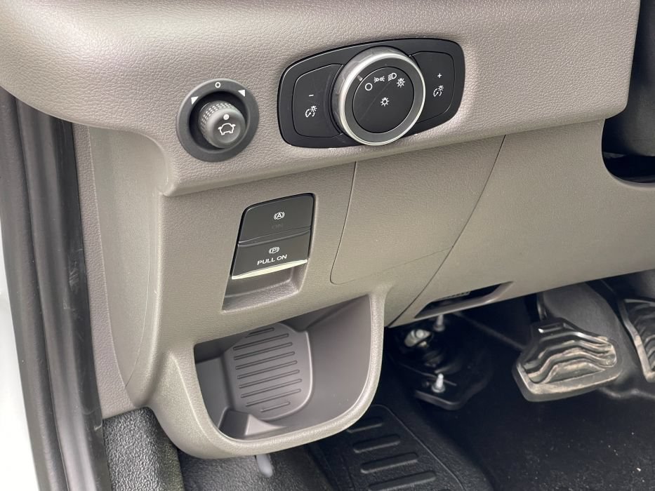 New 2024 Ford Transit 250 Low Roof RWD image 16