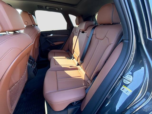 Used 2021 Audi Q5 Prestige image 21