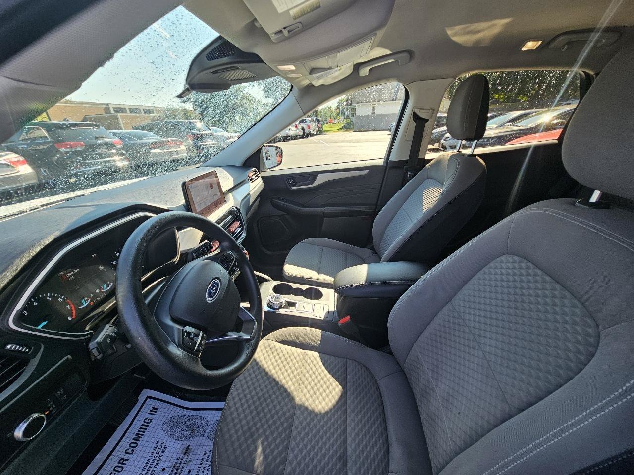 Used 2022 Ford Escape SE FWD image 19