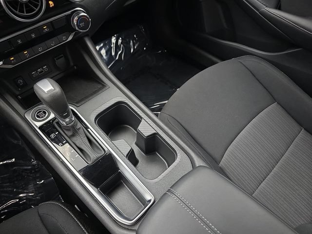Used 2025 Nissan Sentra SV FWD image 24