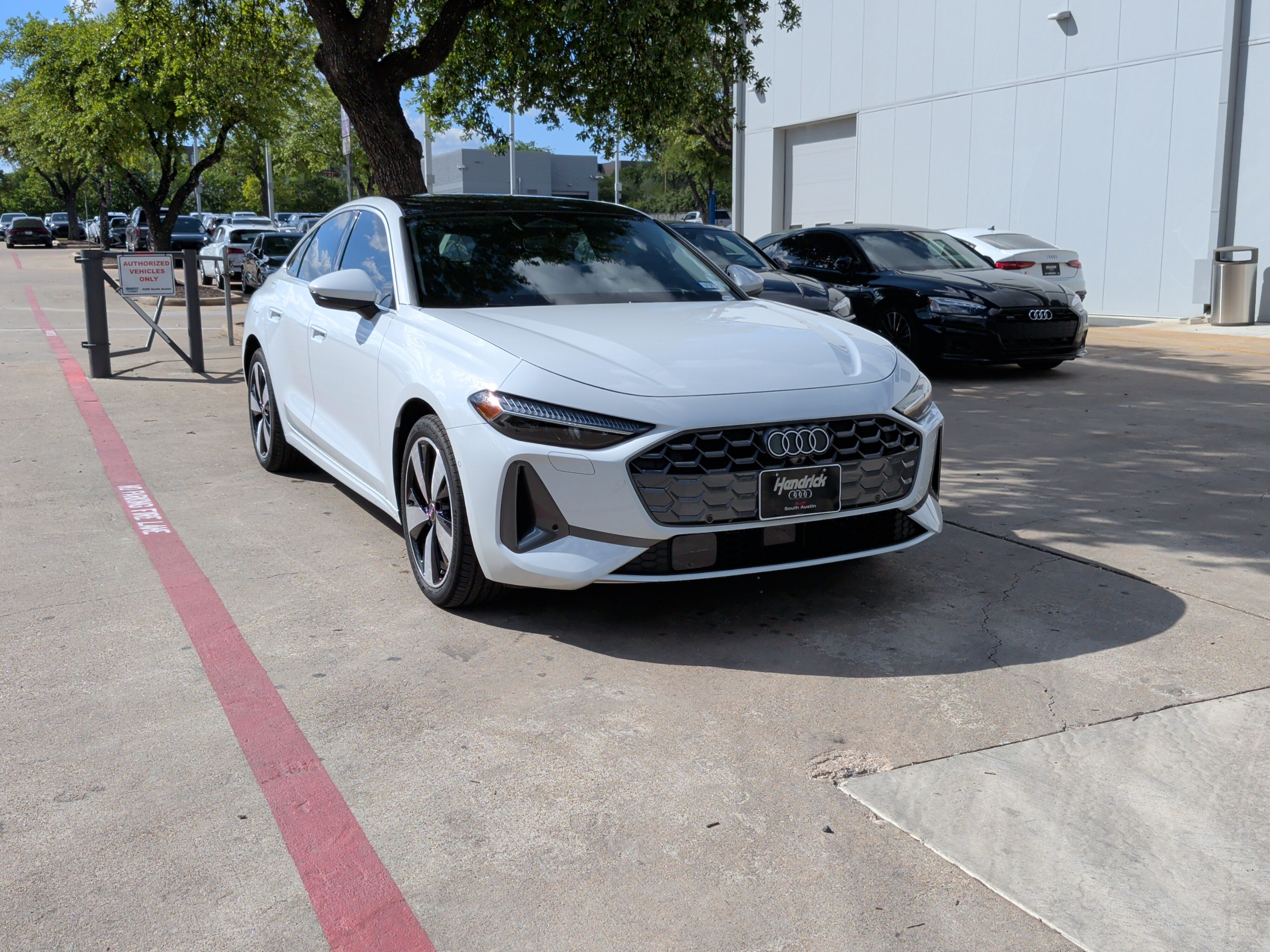 Used 2025 Audi A5 2.0T Premium Plus w/ Premium Plus AWD/4WD image 2