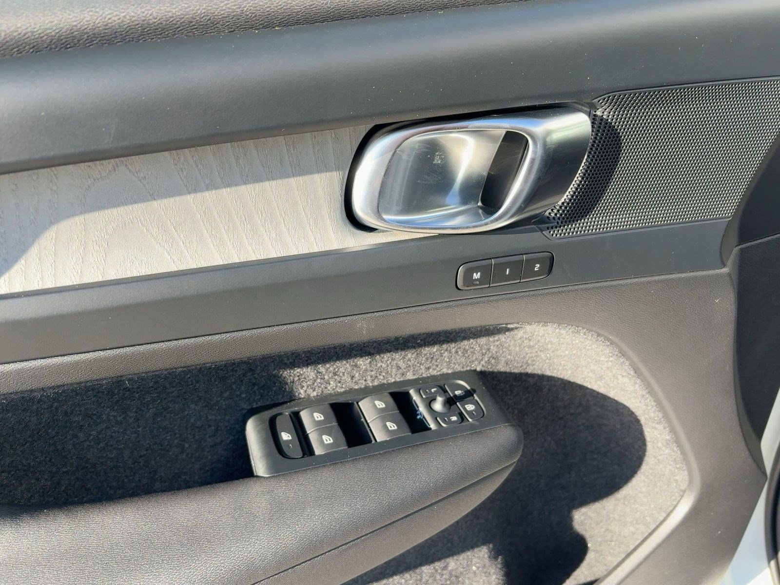 New 2026 Volvo XC40 B5 Core w/ Climate Package image 12