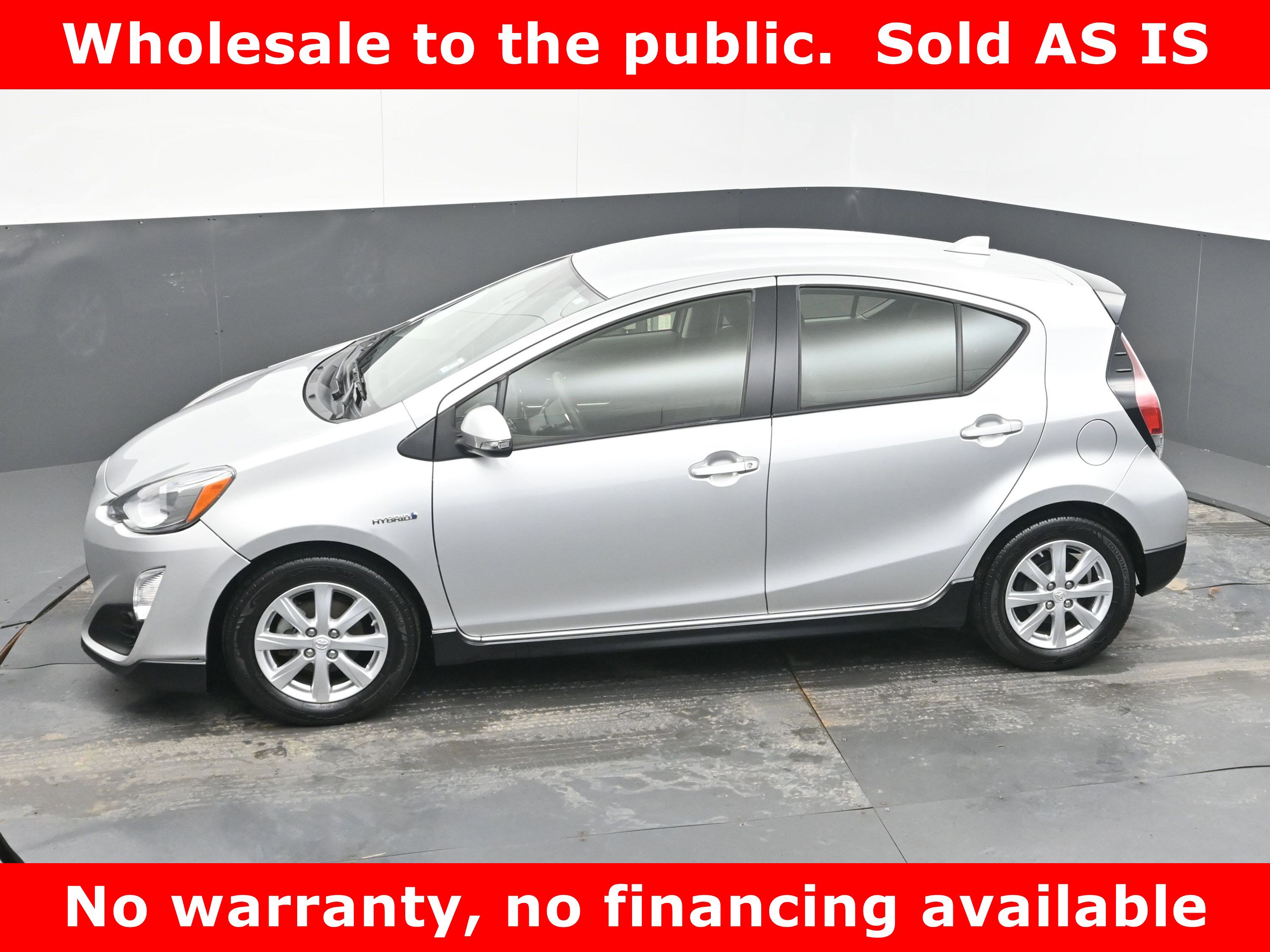 Used 2017 Toyota Prius C Two image 33