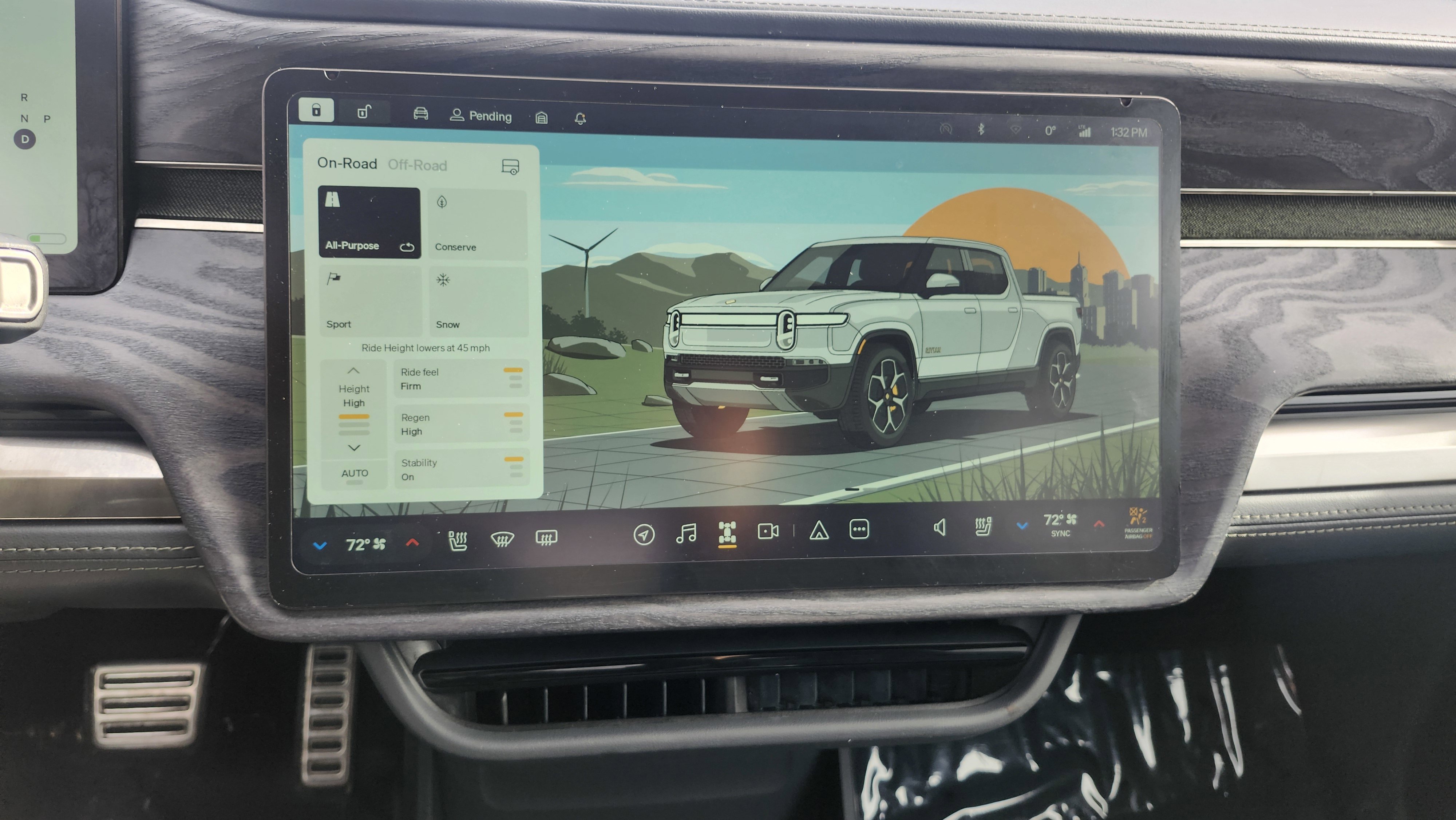 Used 2022 Rivian R1T Launch Edition image 30