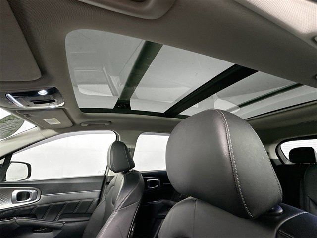 Used 2023 Kia Sorento SX image 20
