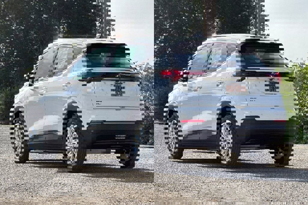 New 2027 Chevrolet Bolt LT w/ Comfort Package image 6