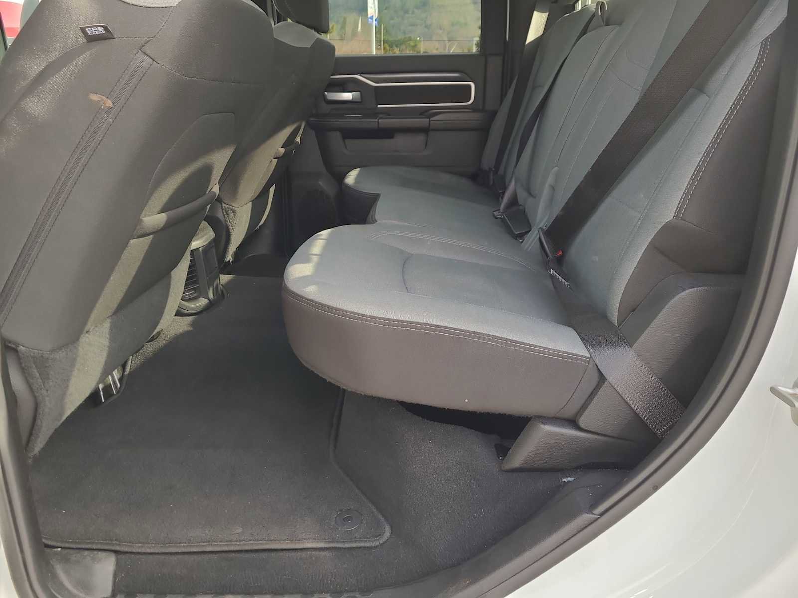 Used 2024 RAM 2500 Big Horn image 21