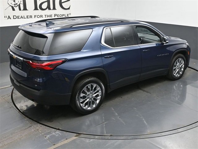 Used 2023 Chevrolet Traverse LT image 40