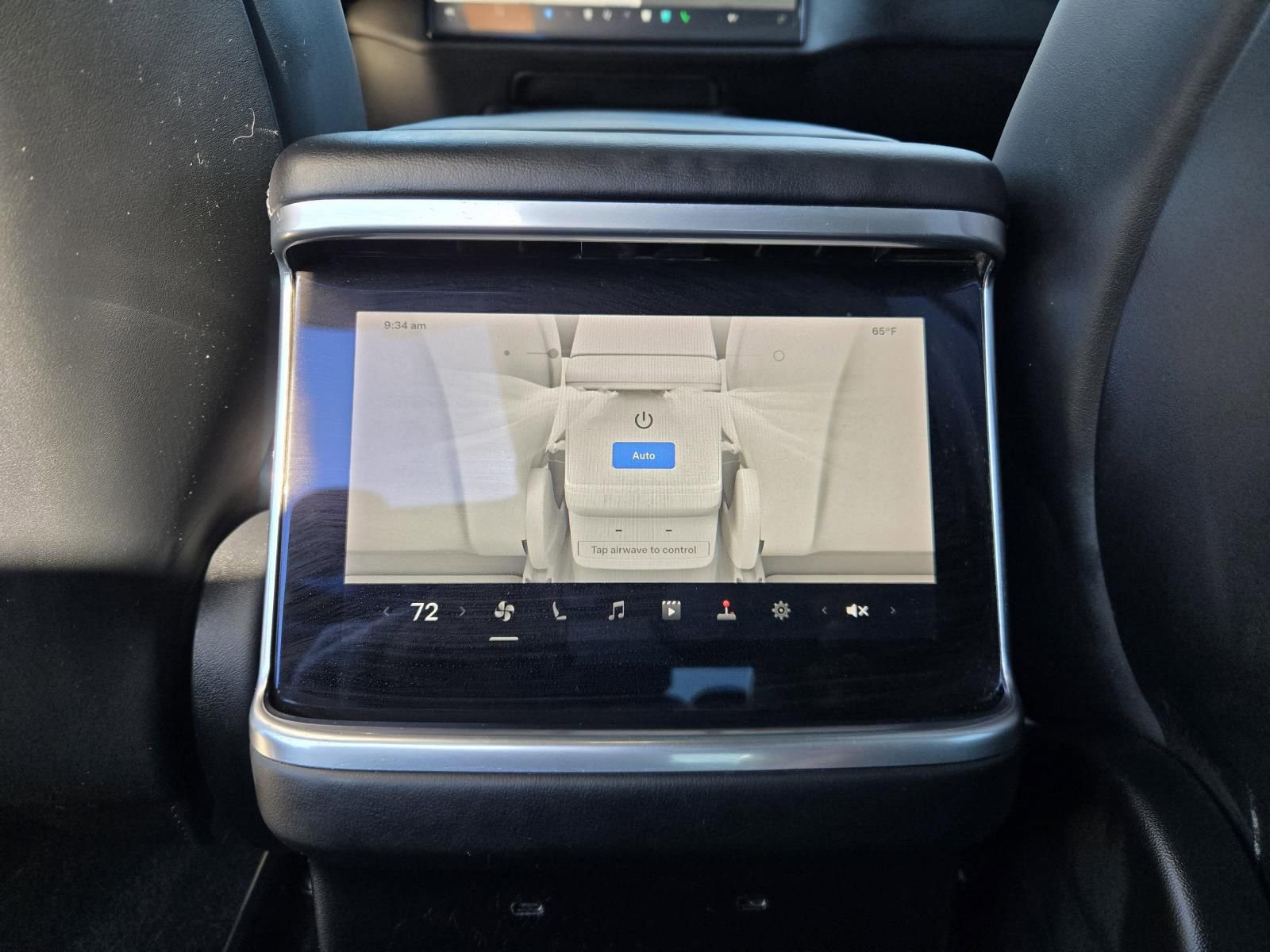 Used 2022 Tesla Model X Plaid image 23