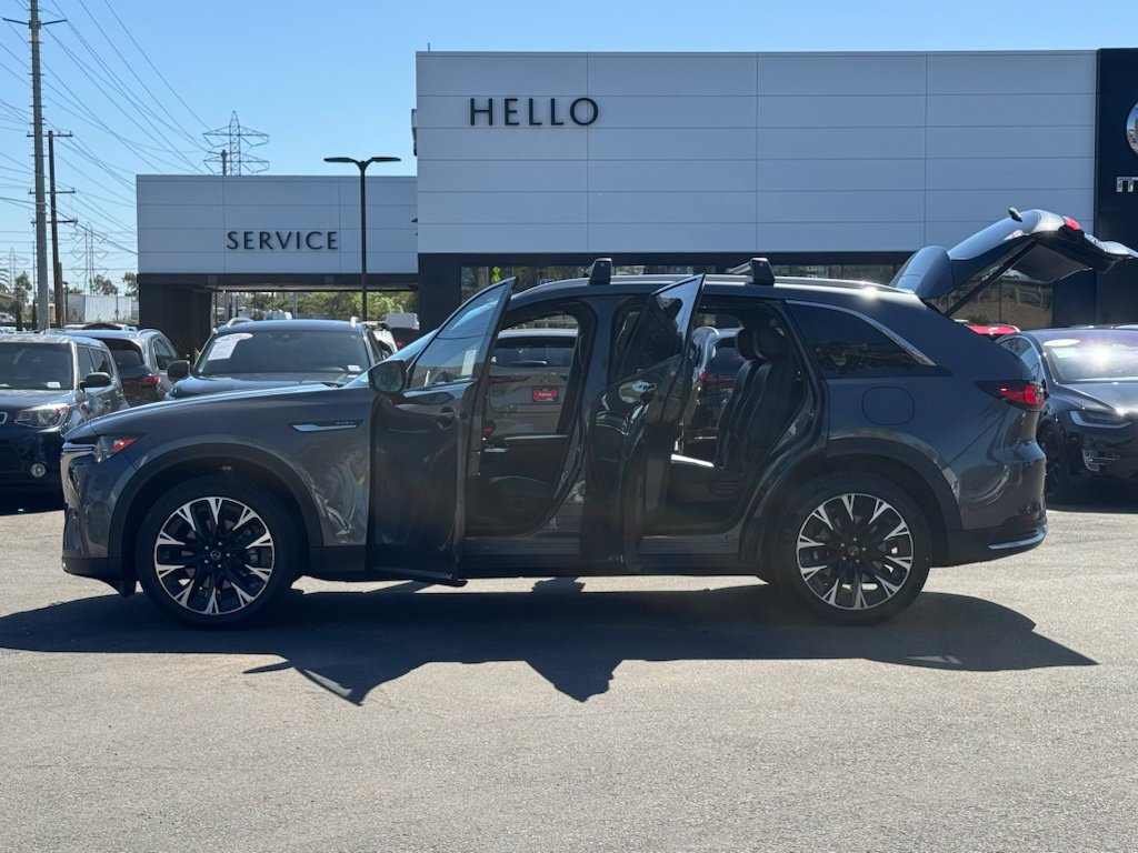 Certified 2024 MAZDA CX-90 Plug-In Hybrid w/ Premium Plus AWD/4WD image 27