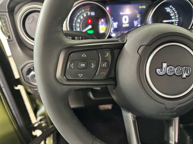 Used 2023 Jeep Wrangler Unlimited w/ Cold Weather Group image 15