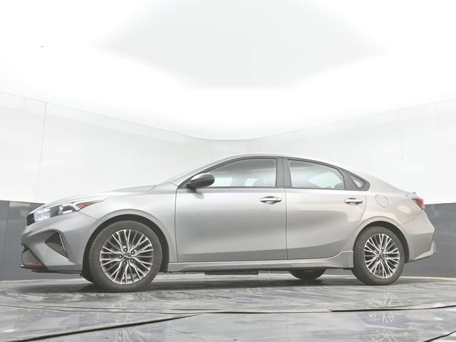 Used 2022 Kia Forte GT-Line w/ GT-Line Premium Package FWD image 30