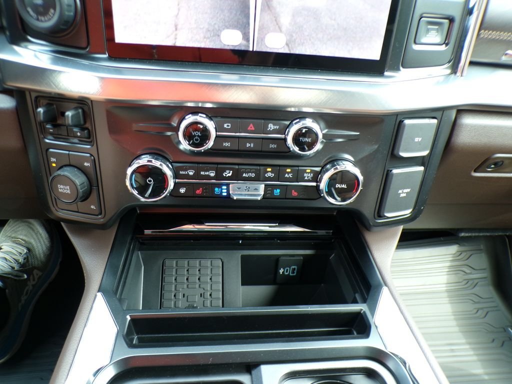 New 2026 Ford F350 King Ranch w/ Chrome Package AWD/4WD image 30