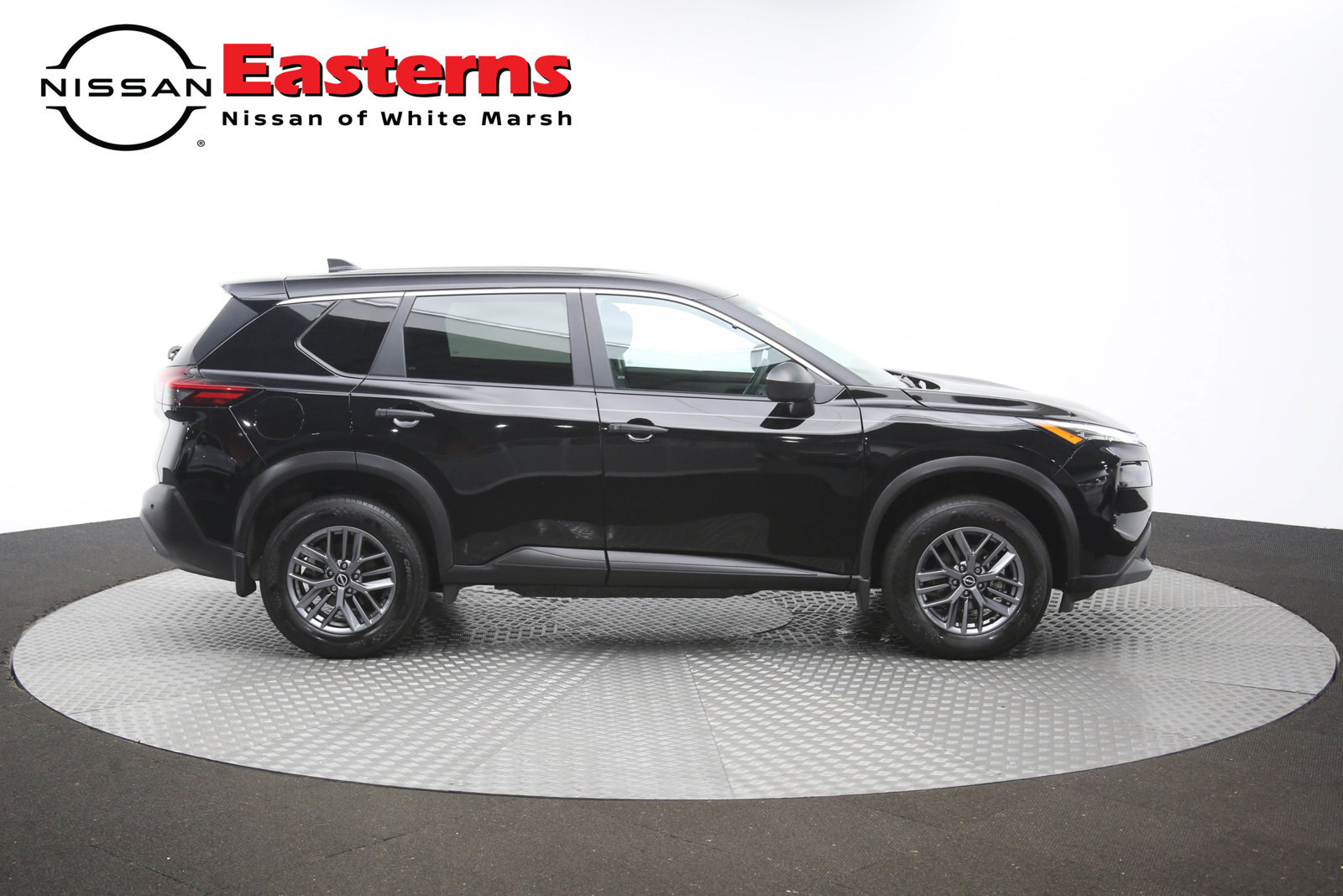Used 2023 Nissan Rogue S AWD/4WD image 39