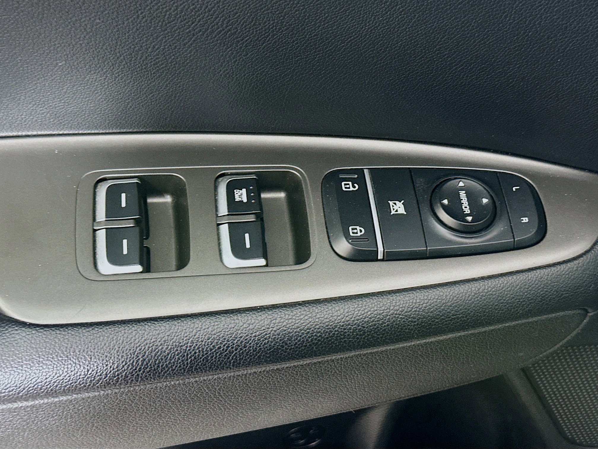 Used 2020 Kia Optima LX FWD image 15
