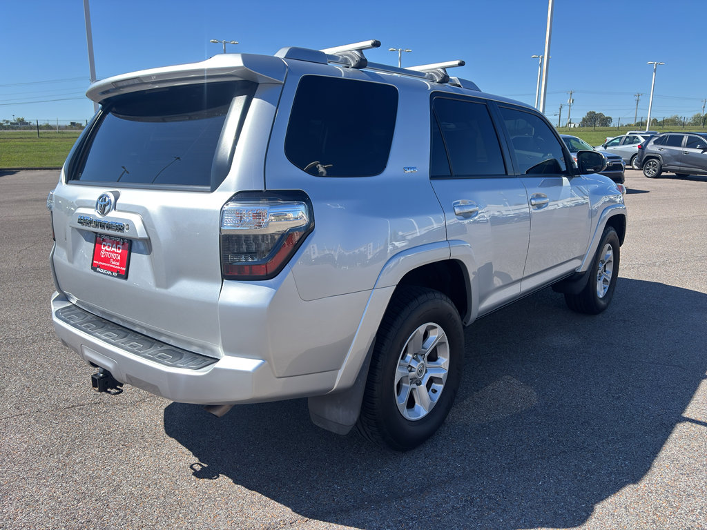 Used 2018 Toyota 4Runner SR5 image 5