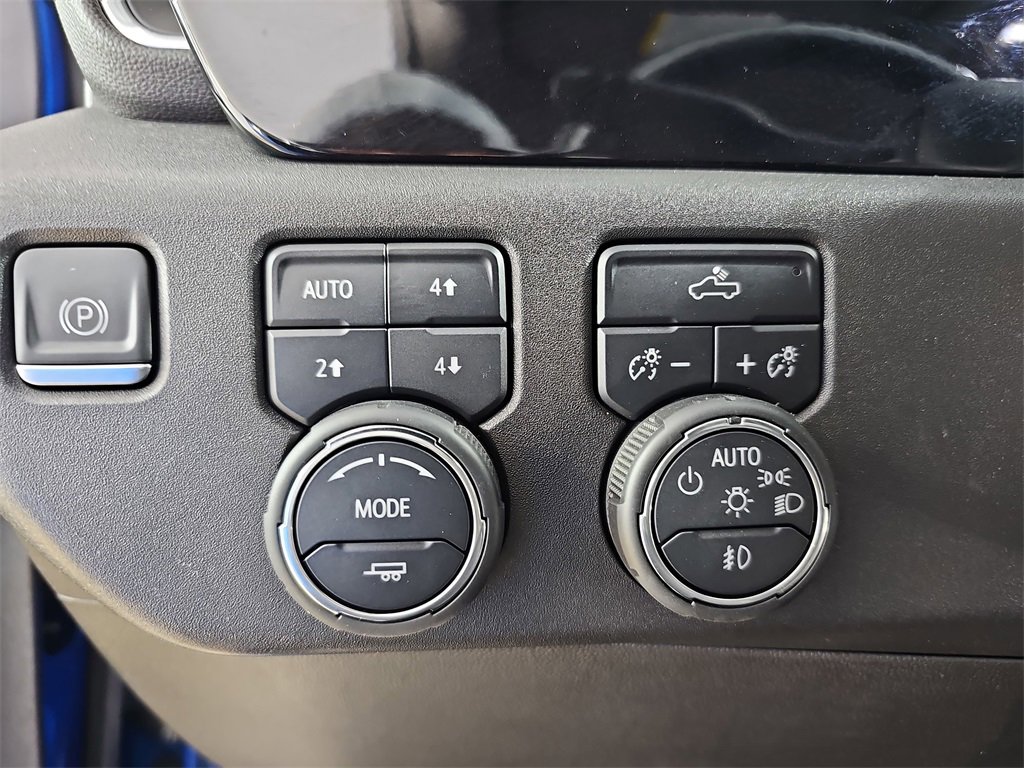 Certified 2024 Chevrolet Silverado 1500 LT Trail Boss w/ Convenience Package II image 29