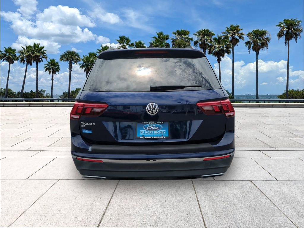 Used 2021 Volkswagen Tiguan SE FWD image 7