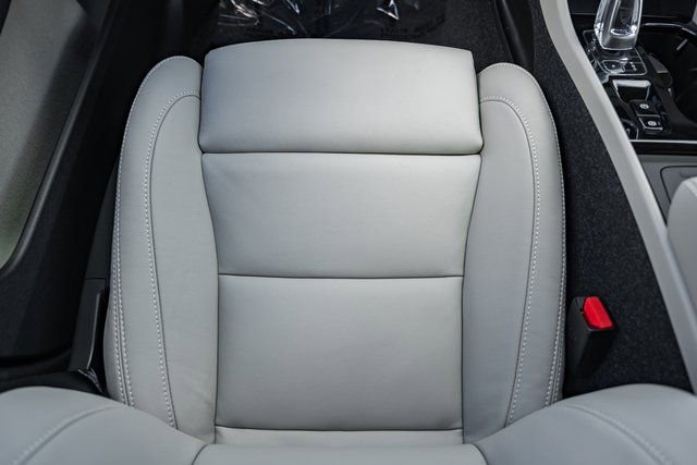 Used 2026 Volvo XC40 B5 Ultra w/ Protection Package Premier AWD/4WD image 32