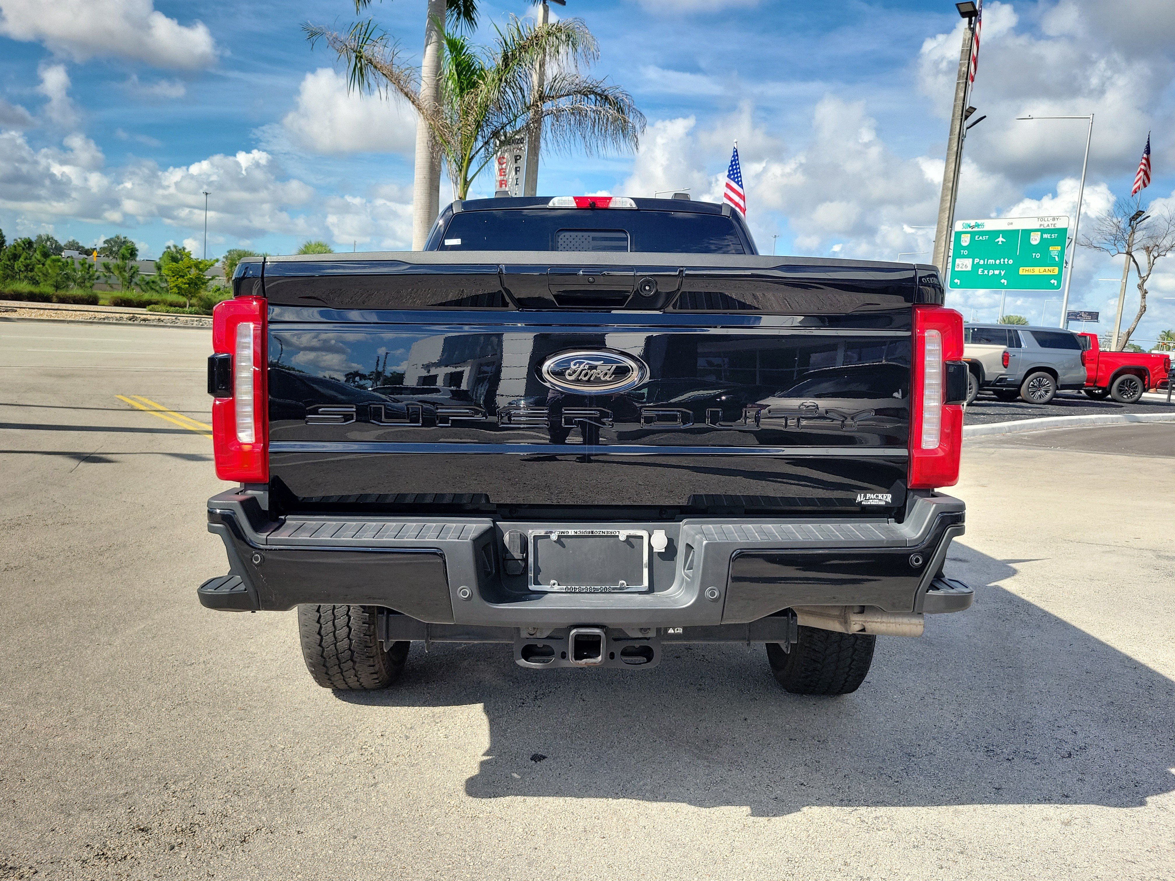Used 2024 Ford F250 Lariat w/ Lariat Ultimate Package AWD/4WD image 6