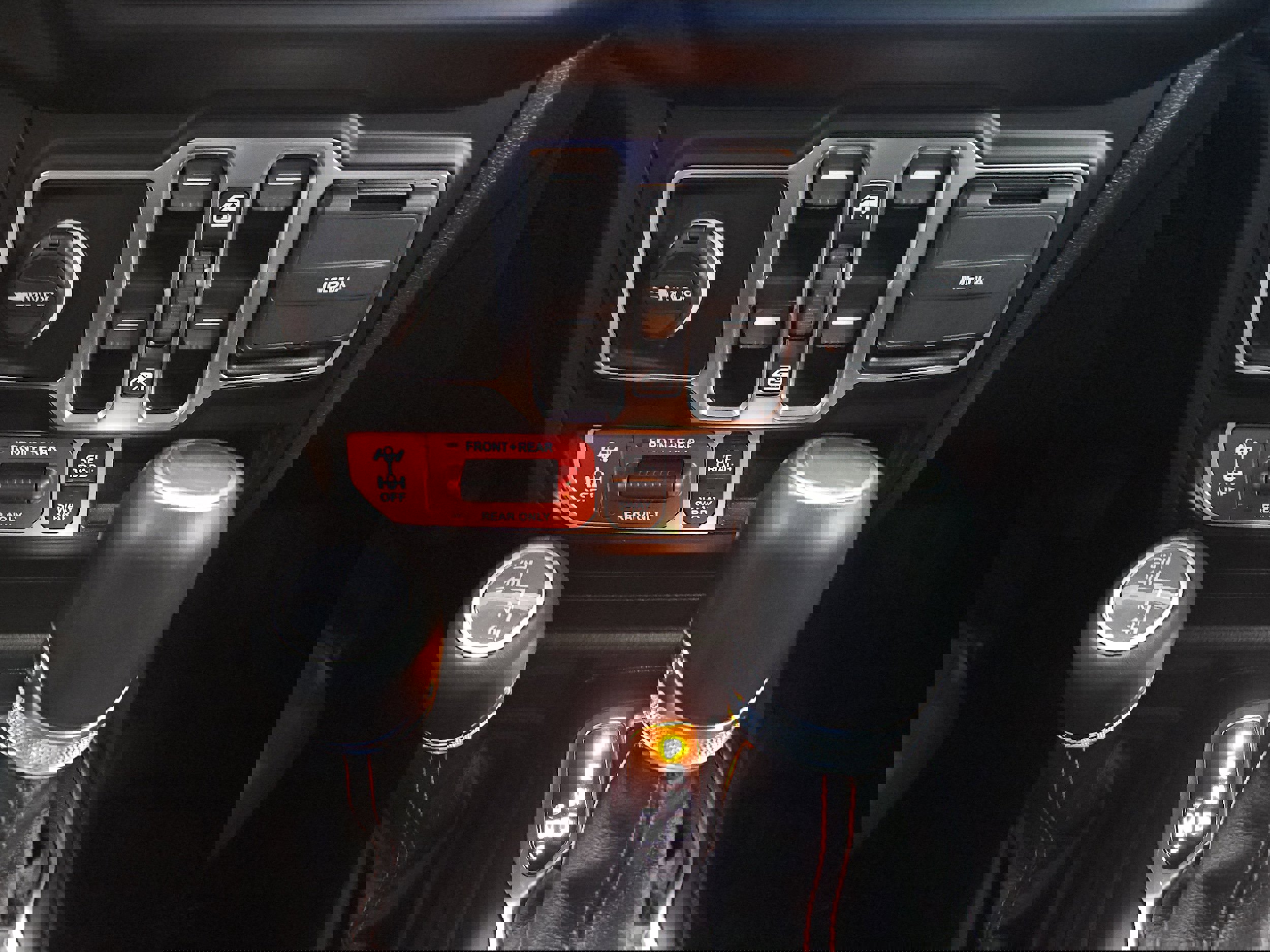 Used 2023 Jeep Gladiator Rubicon w/ LED Lighting Group image 19