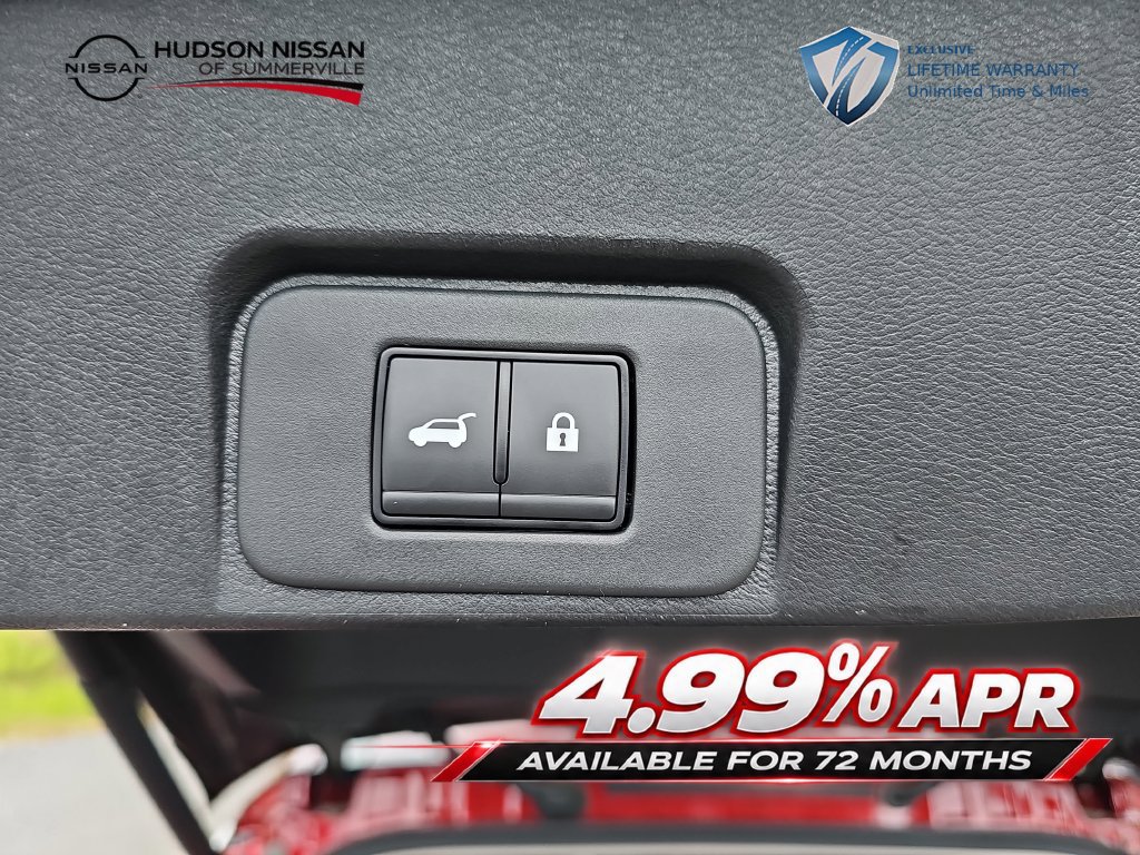 Used 2026 Nissan Rogue SV FWD image 35