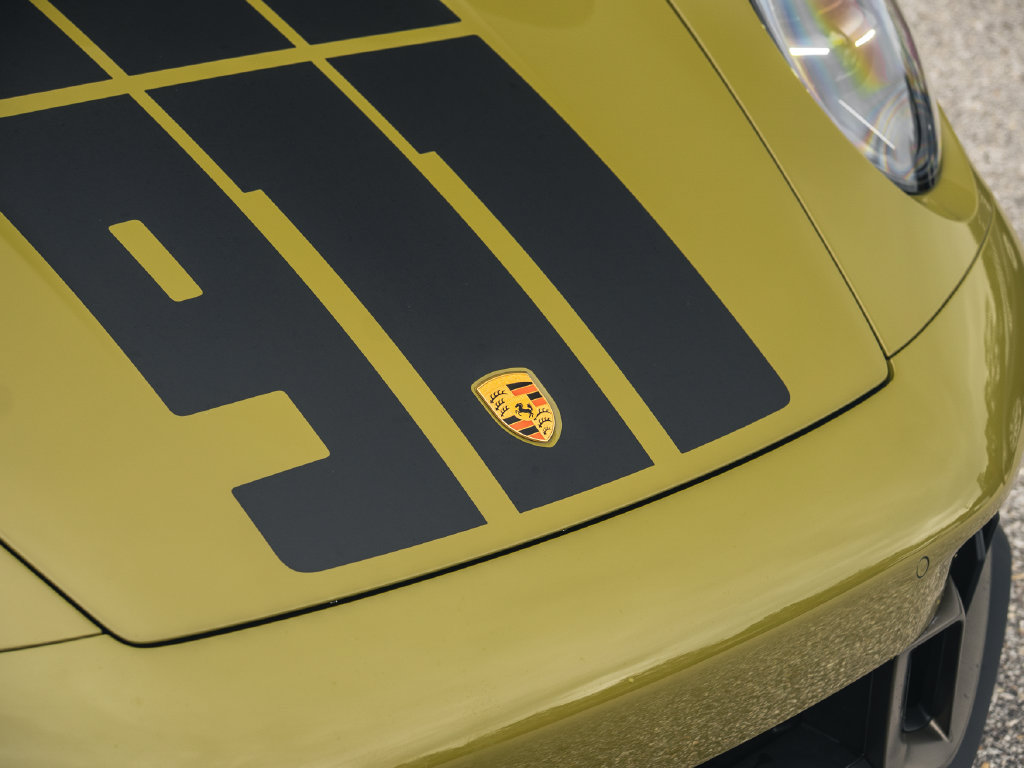 New 2026 Porsche 911 GTS RWD image 10