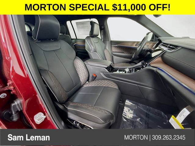 New 2025 Jeep Grand Cherokee L Summit w/ Obsidian Package image 30