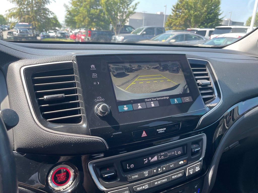 Used 2019 Honda Pilot Elite image 16