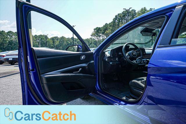 Used 2023 Hyundai Elantra SE FWD image 17