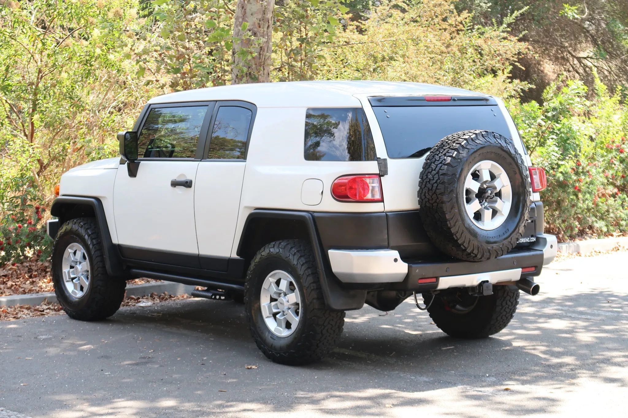Used 2009 Toyota FJ Cruiser 2WD w/ TRD Sport Pkg image 11