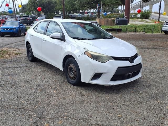 Used 2015 Toyota Corolla LE FWD image 18