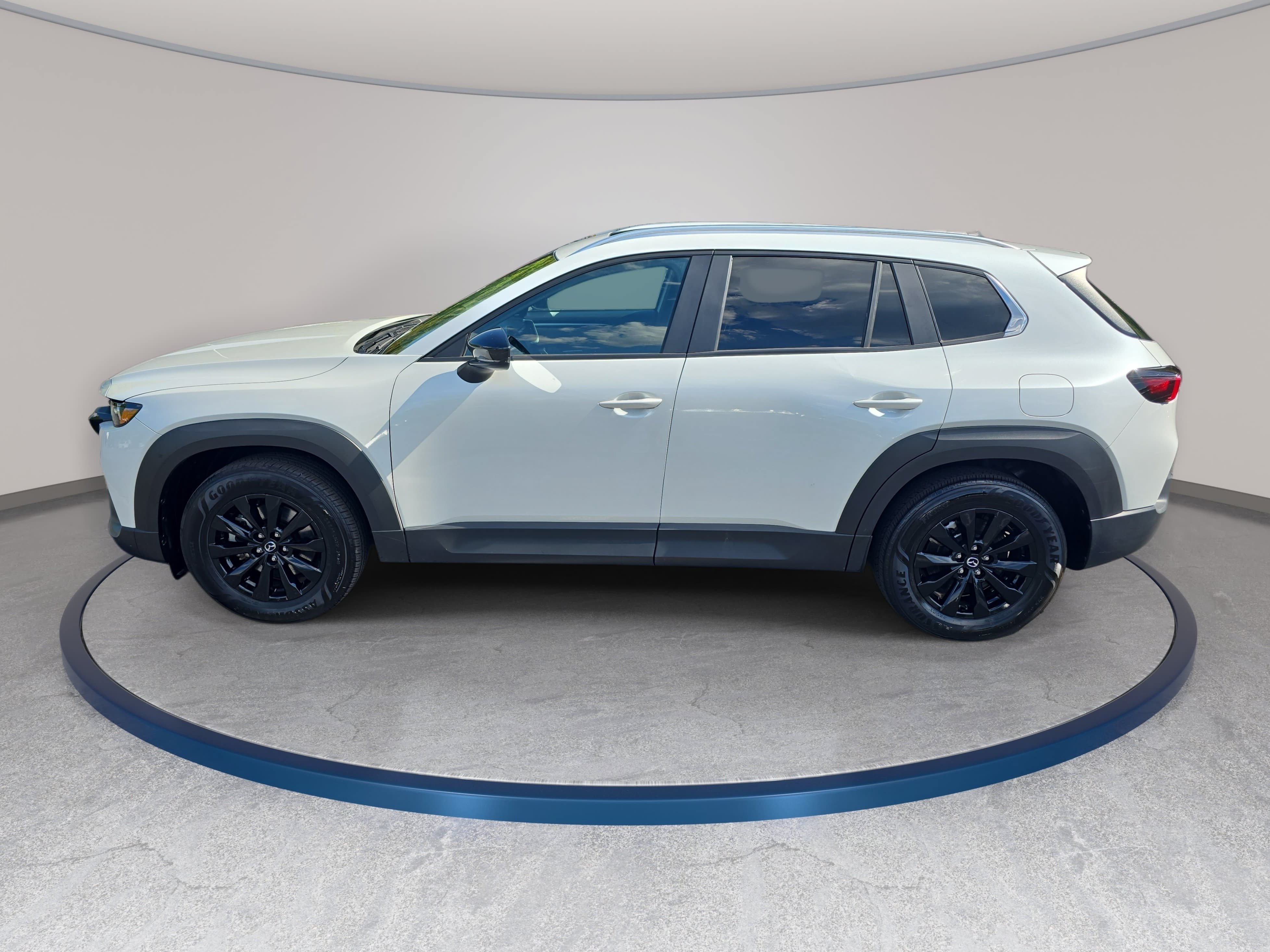 Used 2025 MAZDA CX-50 AWD 2.5 S w/ Premium Package image 8