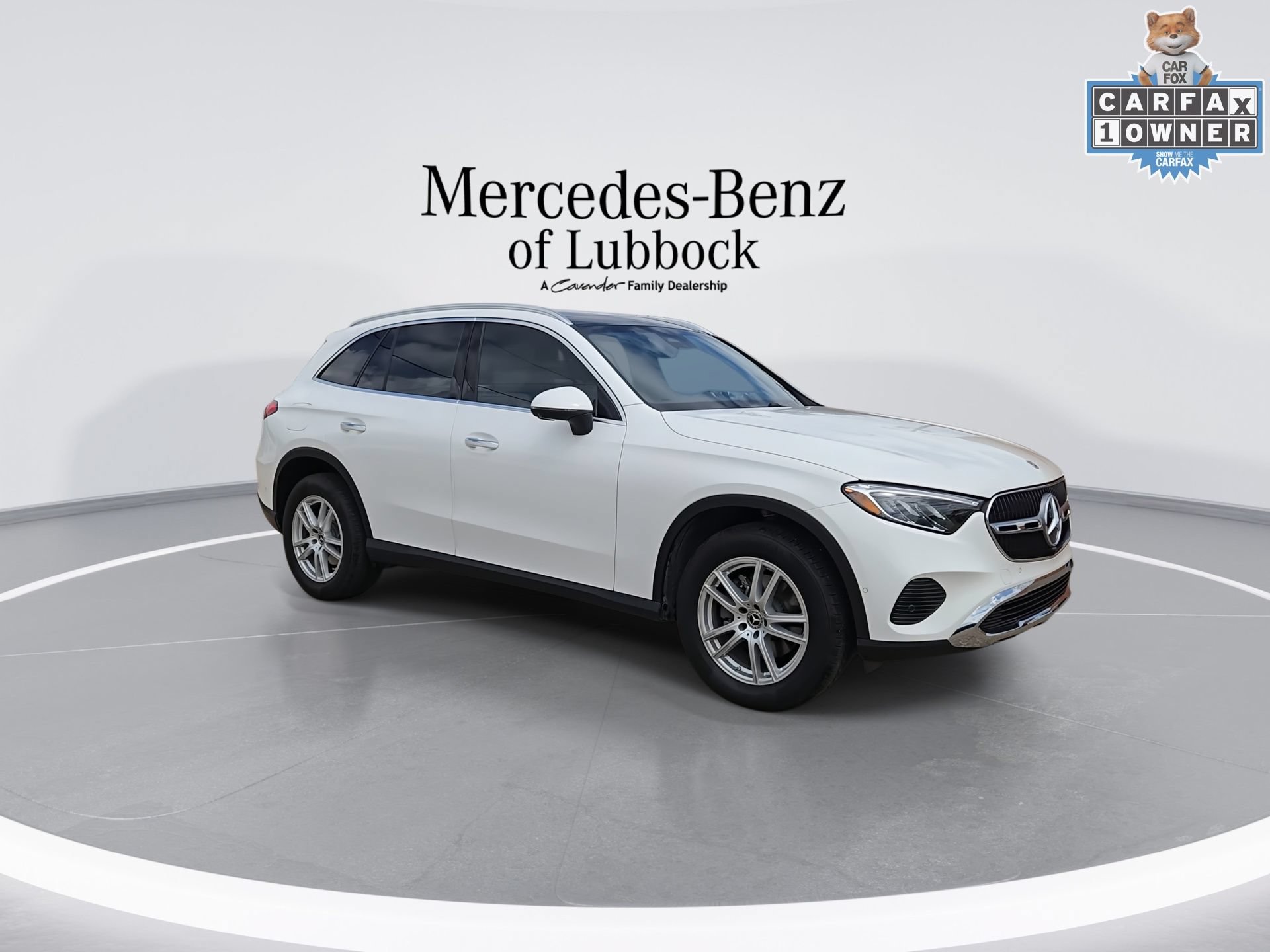 Certified 2025 Mercedes-Benz GLC 300 image 2