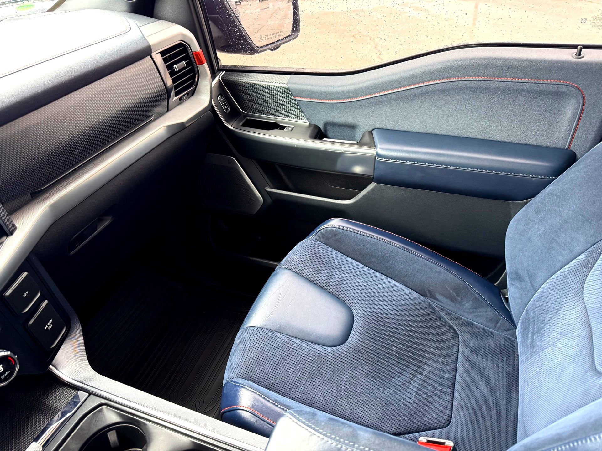 Used 2021 Ford F150 Raptor w/ Raptor 37 Performance Package AWD/4WD image 35