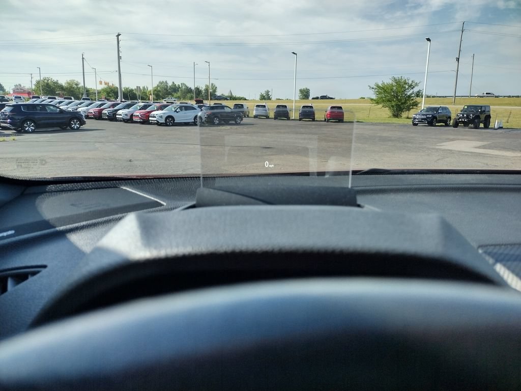 Used 2020 Mitsubishi Eclipse Cross SEL AWD/4WD image 32