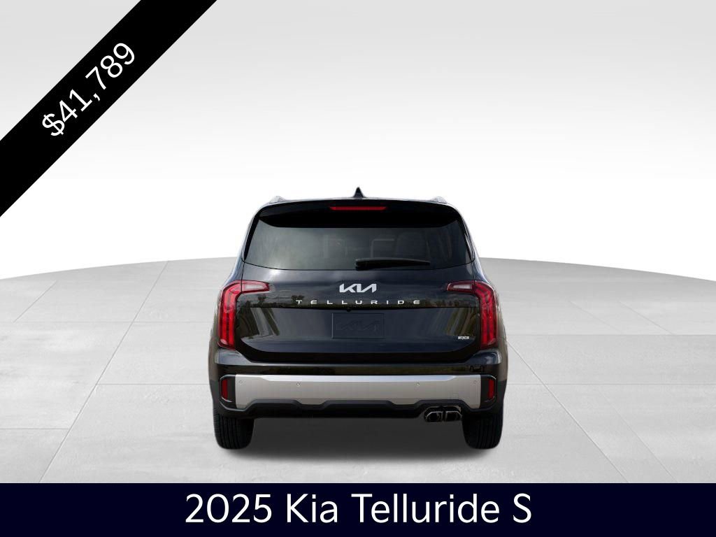 Certified 2025 Kia Telluride S image 5