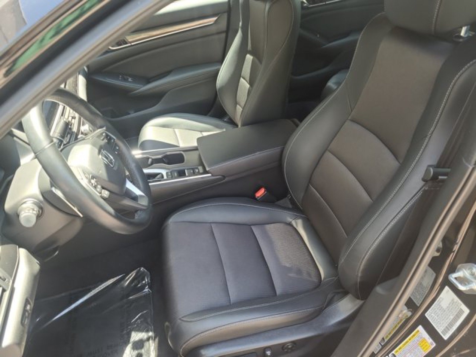 Used 2022 Honda Accord Sport image 11