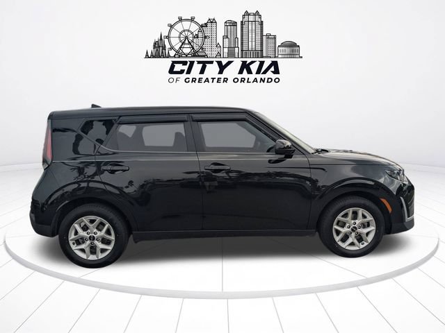 Certified 2023 Kia Soul S FWD image 6
