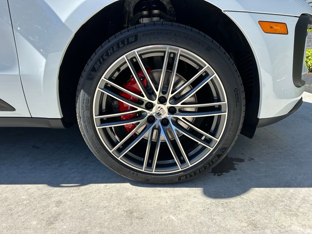 Used 2026 Porsche Macan S image 15