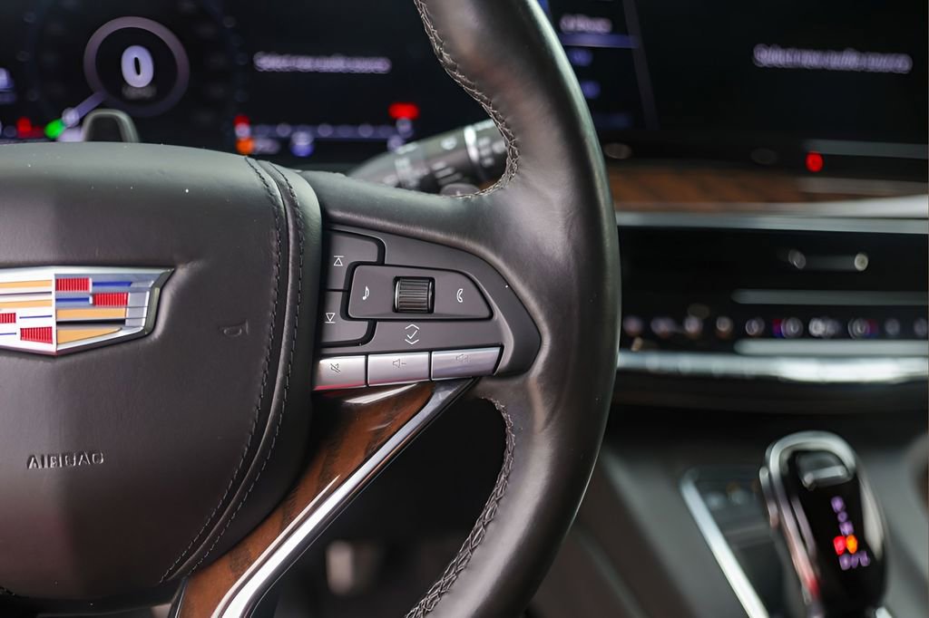 Certified 2023 Cadillac Escalade ESV Sport Platinum w/ LPO, ONYX Package AWD/4WD image 13