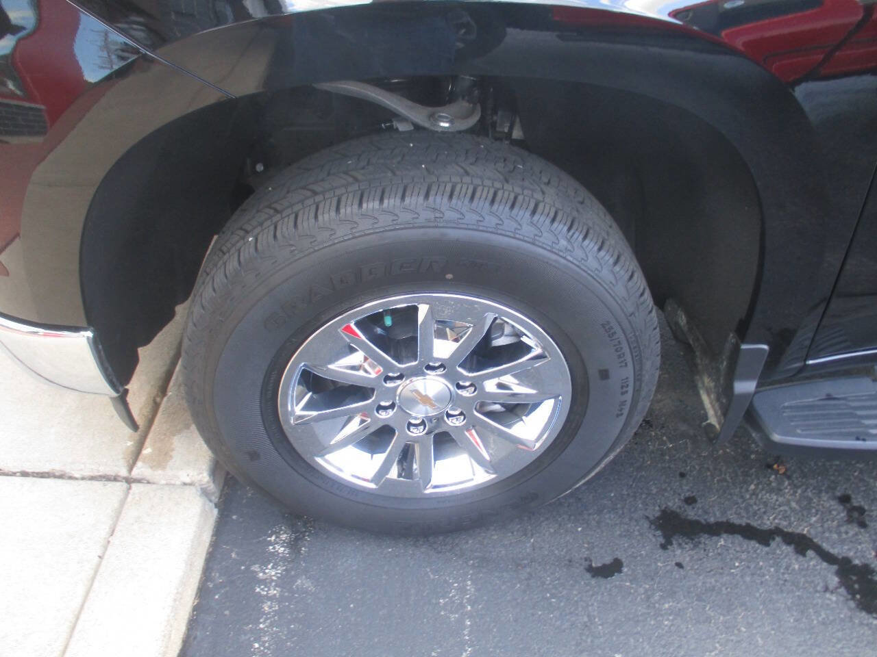 Used 2024 Chevrolet Silverado 1500 LT w/ Protection Package image 31