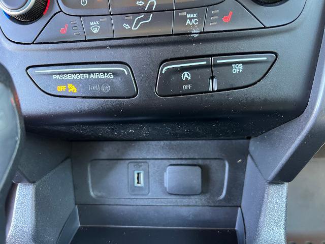 Used 2019 Ford Escape SE image 21