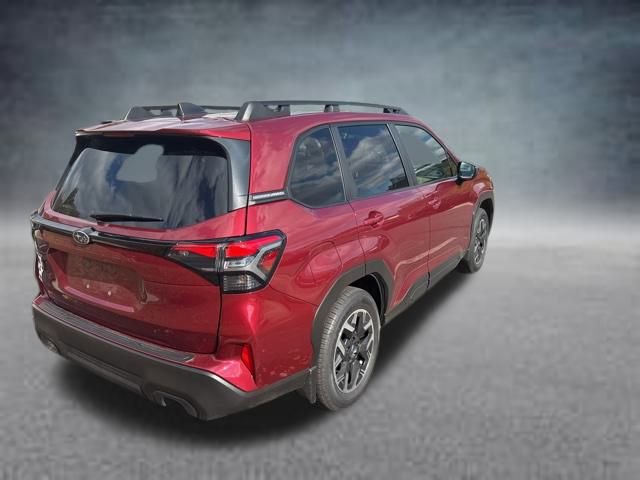 Used 2025 Subaru Forester Premium w/ Protection Package image 4
