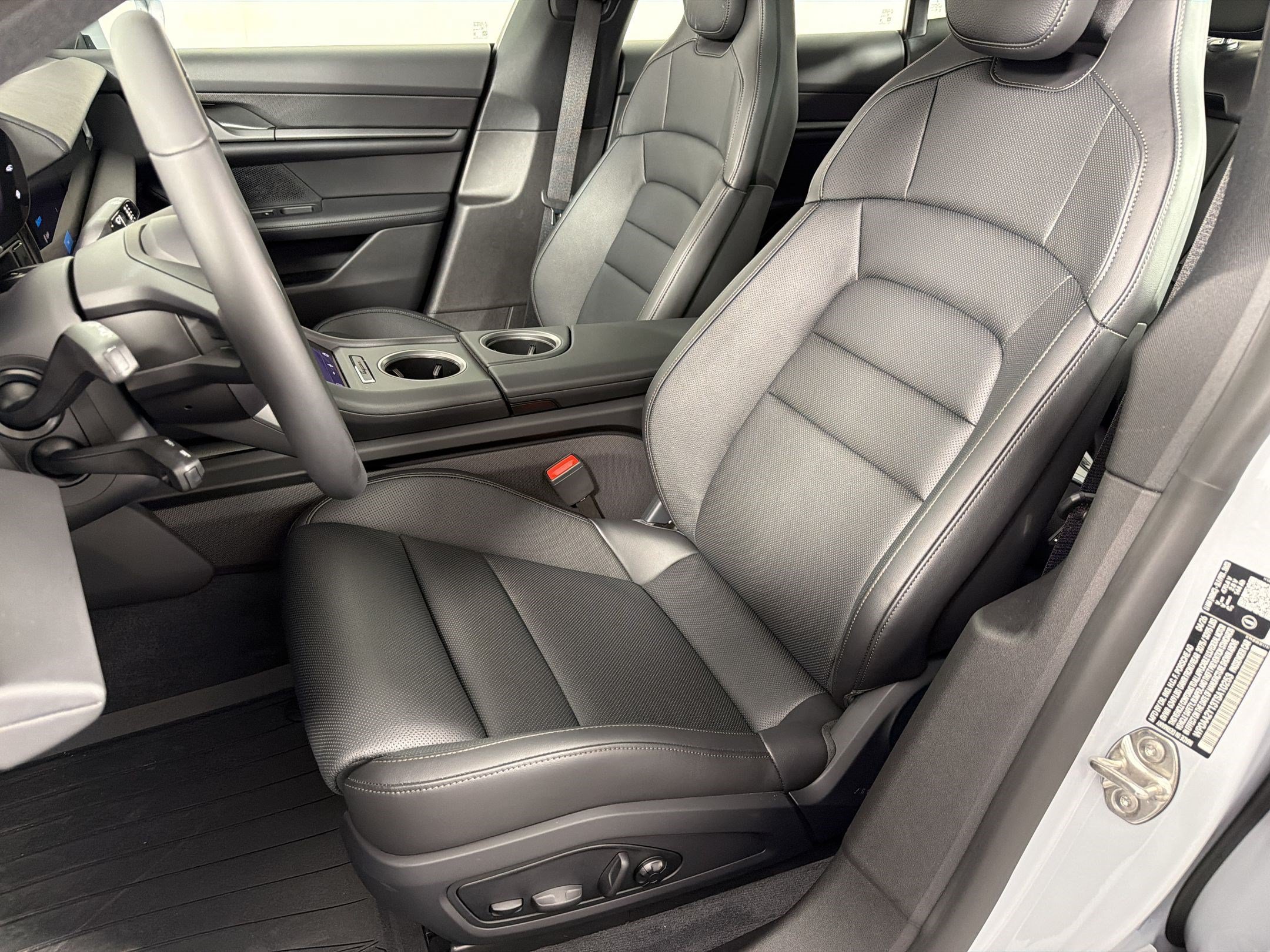 New 2026 Porsche Taycan AWD/4WD image 5