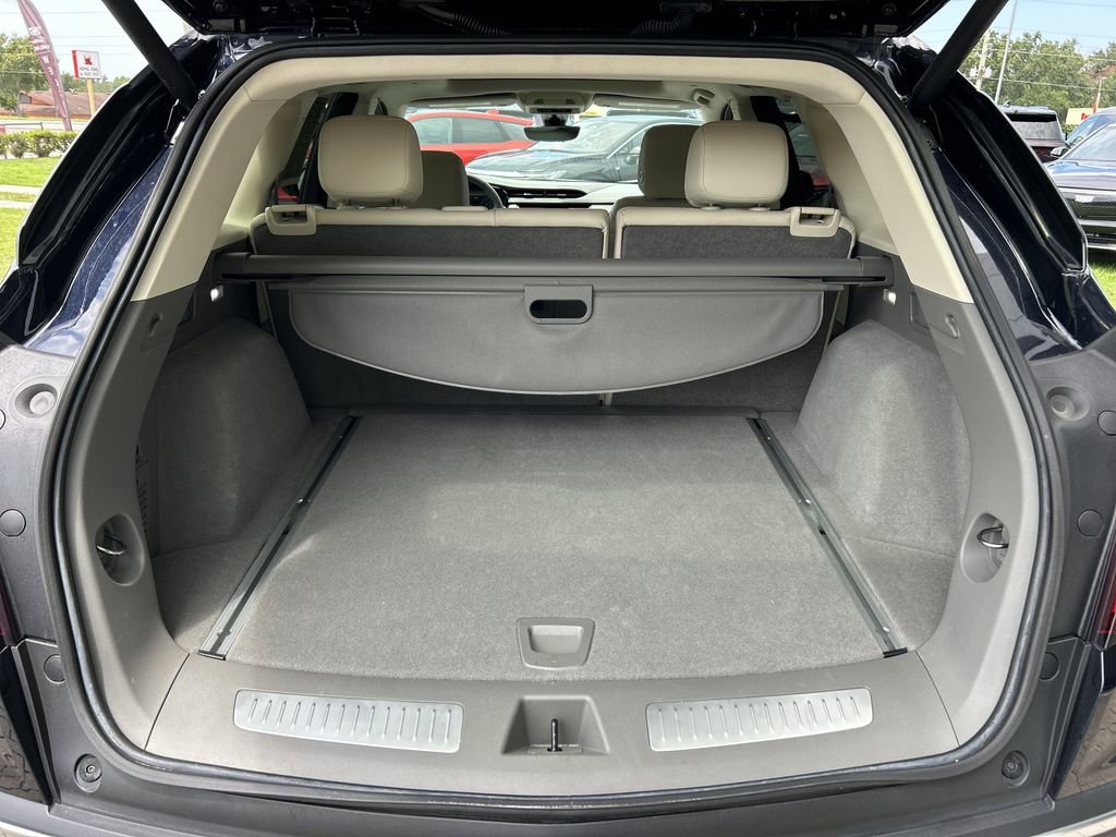 Used 2022 Cadillac XT5 Premium Luxury w/ Technology Package image 10