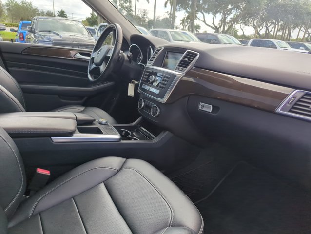 Used 2015 Mercedes-Benz ML 350 2WD image 19