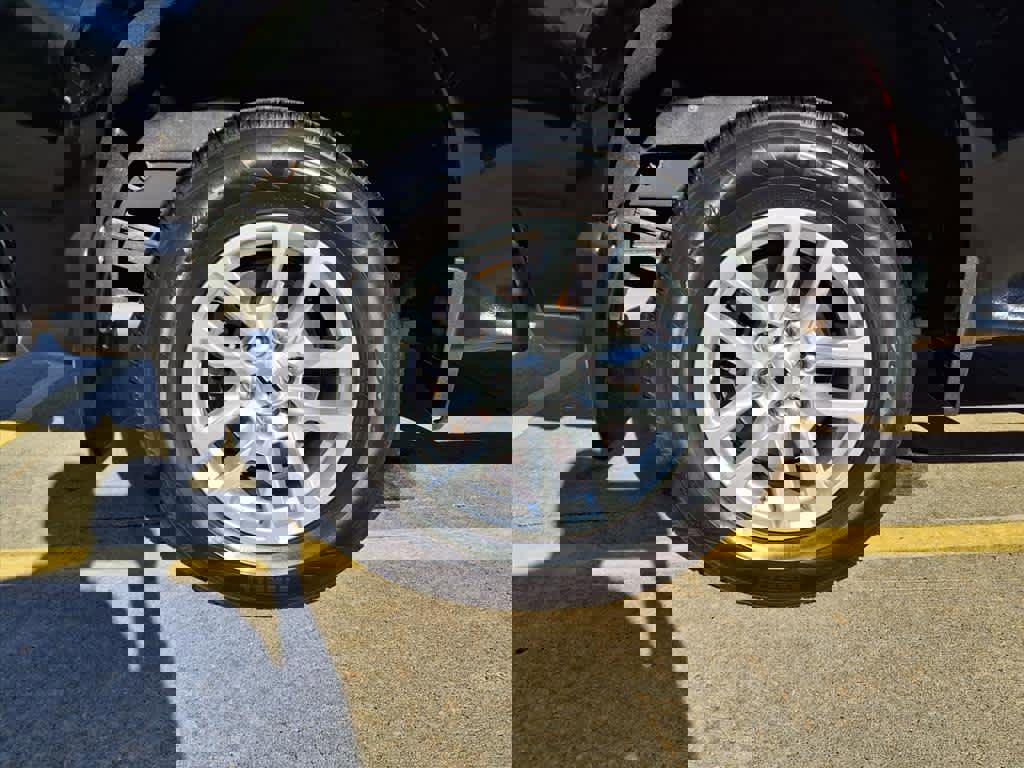 Used 2020 Chevrolet Silverado 1500 RST image 9