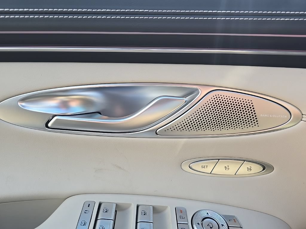 New 2027 Genesis GV70 2.5T Sport Prestige AWD/4WD image 9