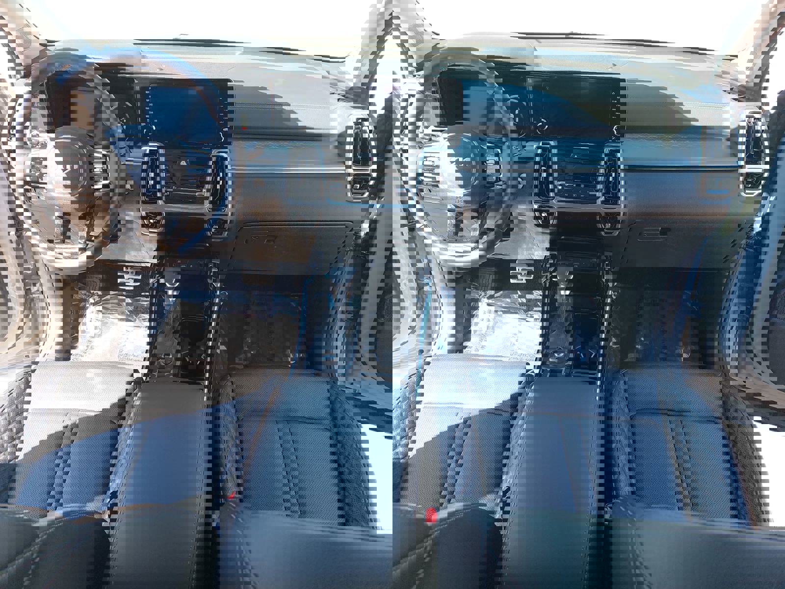 Used 2023 Kia Sorento SX image 9